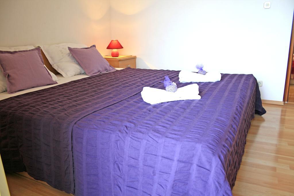 Apartments Villa Zvonimir Slatine Kamer foto